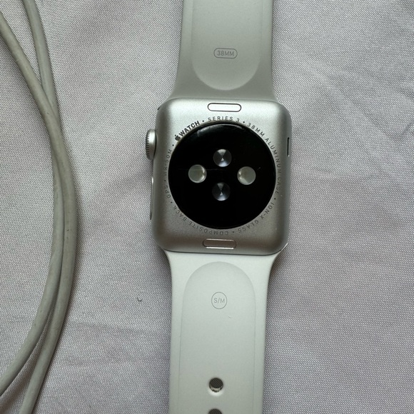 Series 3 Apple Watch - Picture 3 of 3